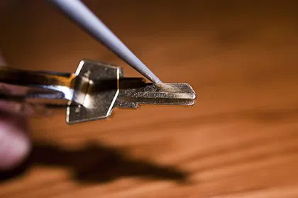 Berlin MA Locksmith Store Berlin, MA 978-631-0092 - broken-key-extraction